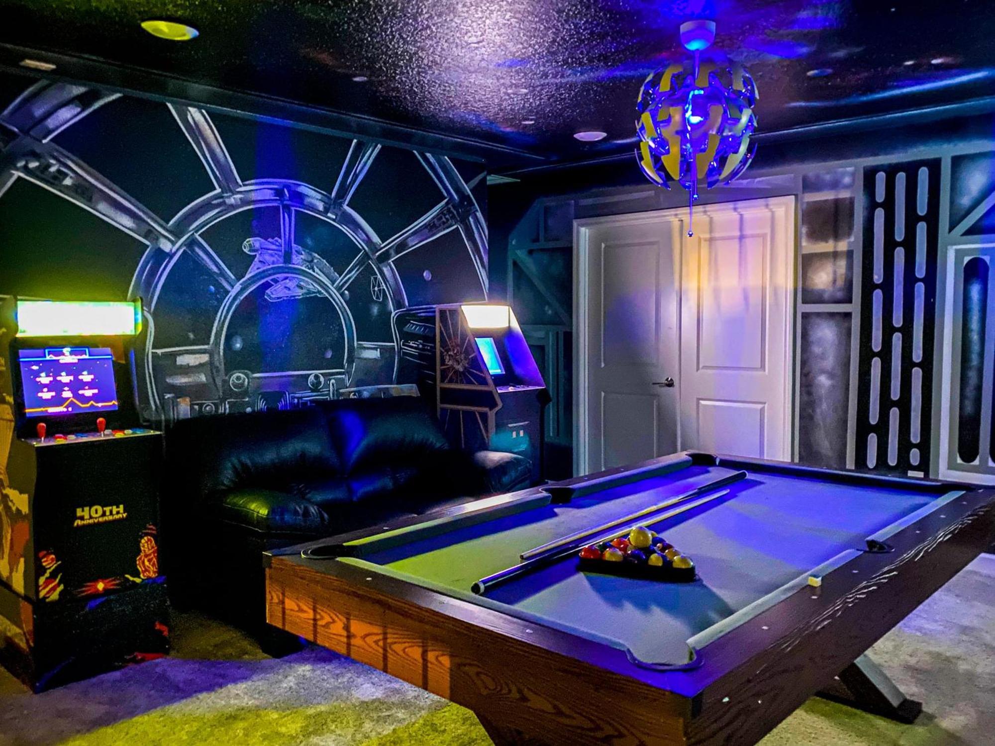קיסימי Magical Family Vacation Home Near Disney World At Storey Lake, Star Wars Gameroom, Pool, Theater, Mickey Slide, Sleeps Up To 28 מראה חיצוני תמונה