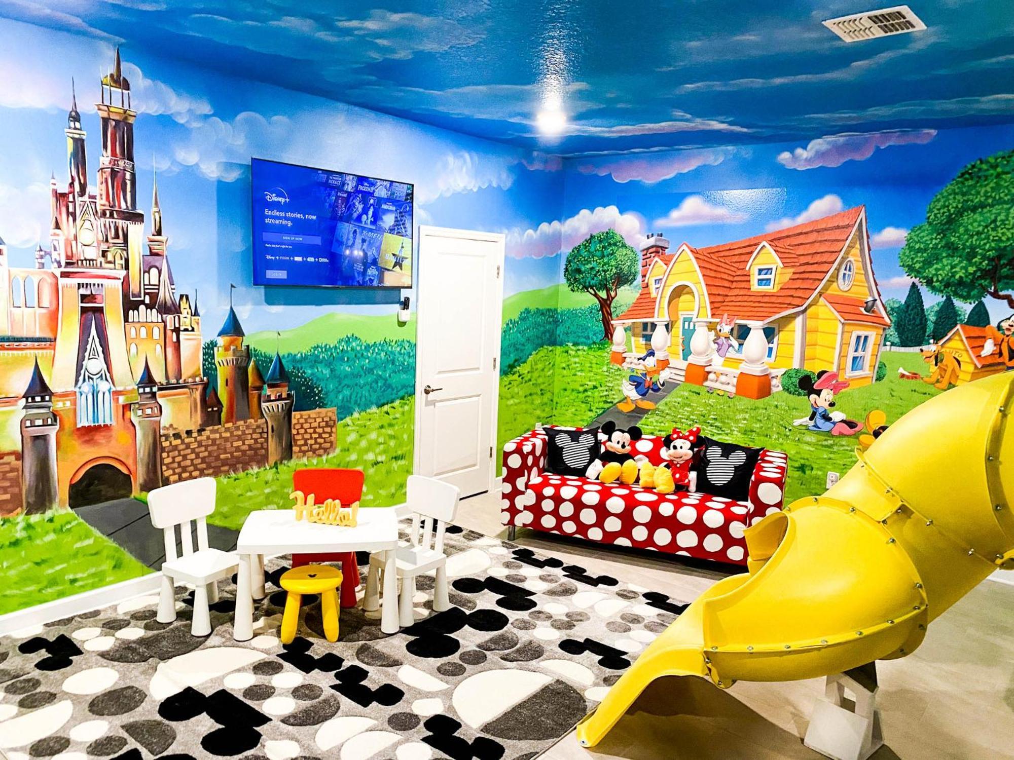 קיסימי Magical Family Vacation Home Near Disney World At Storey Lake, Star Wars Gameroom, Pool, Theater, Mickey Slide, Sleeps Up To 28 מראה חיצוני תמונה